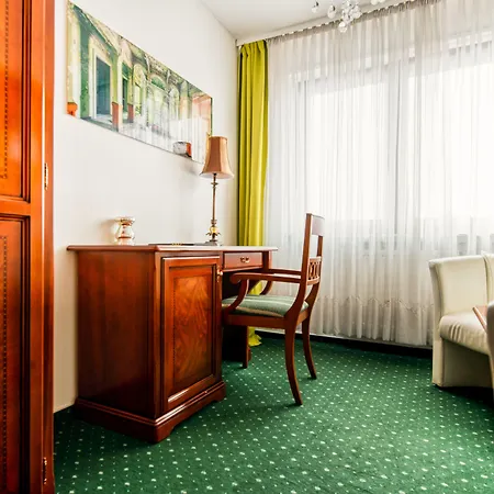 Hotel-restaurant Am Koenigshof Hotel Viernheim