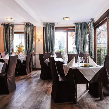 Hotel-restaurant Am Koenigshof Hotel 4*