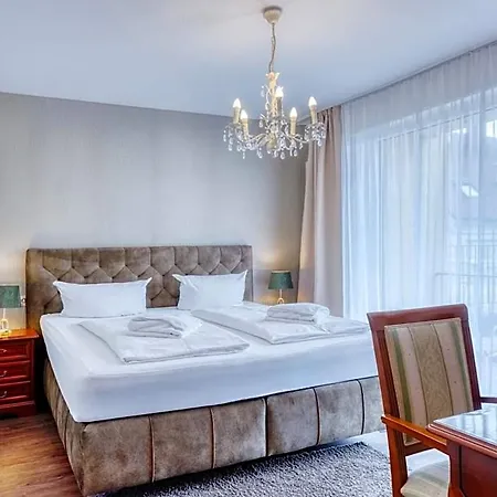 Hotel Hotel-restaurant Am Koenigshof 4*