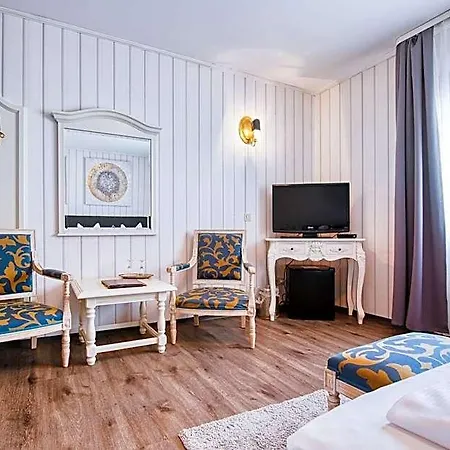 Hotel Hotel-restaurant Am Koenigshof 4*