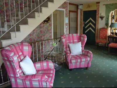 Hotel-restaurant Am Koenigshof 4* ויארנהים